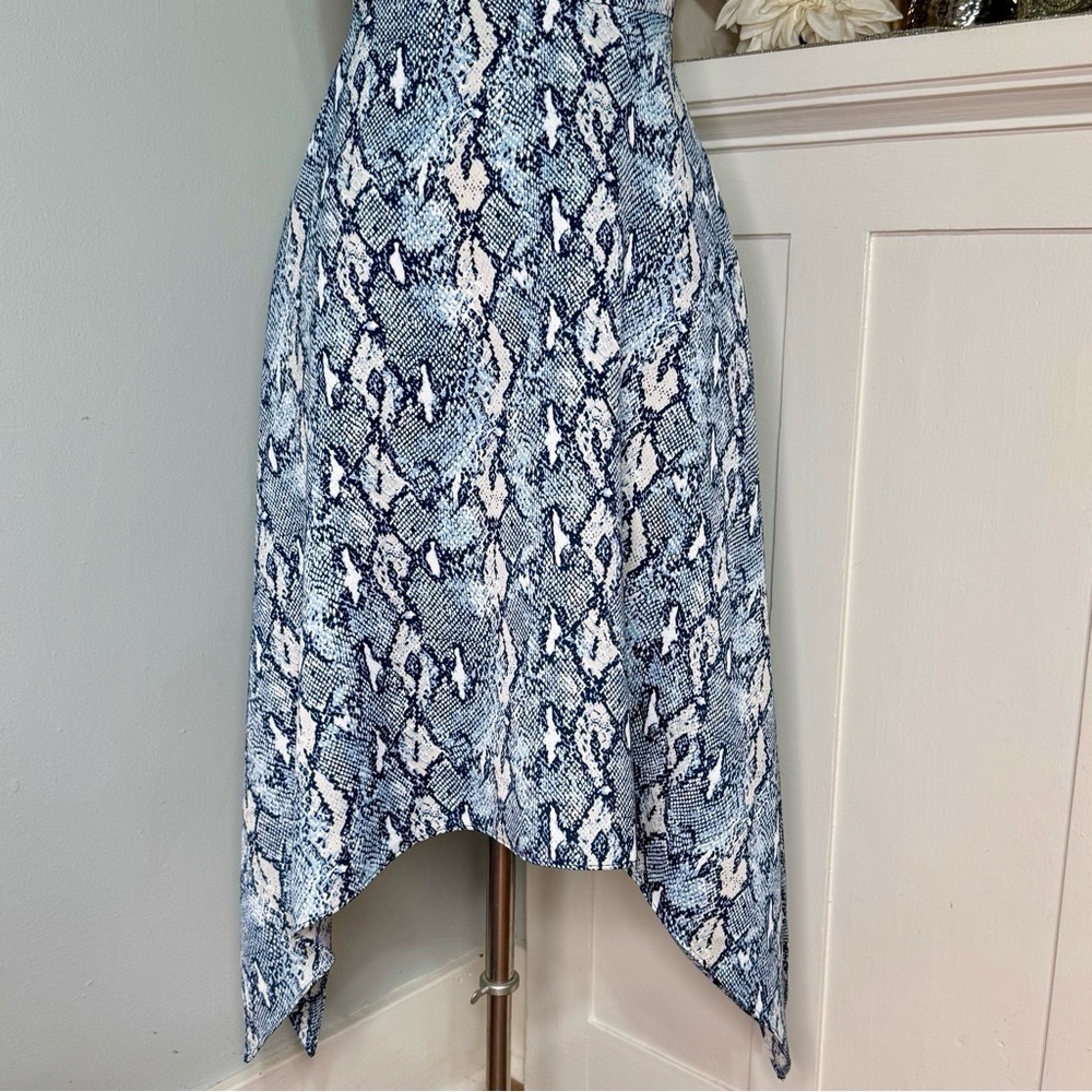 NWT Banana Republic Blue Snake-Print Fit & Flare Handkerchief Hem Dress Pockets - Picture 5 of 14
